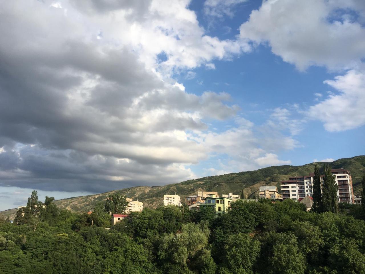 Hotel Blue Ridge Tiflis Dış mekan fotoğraf